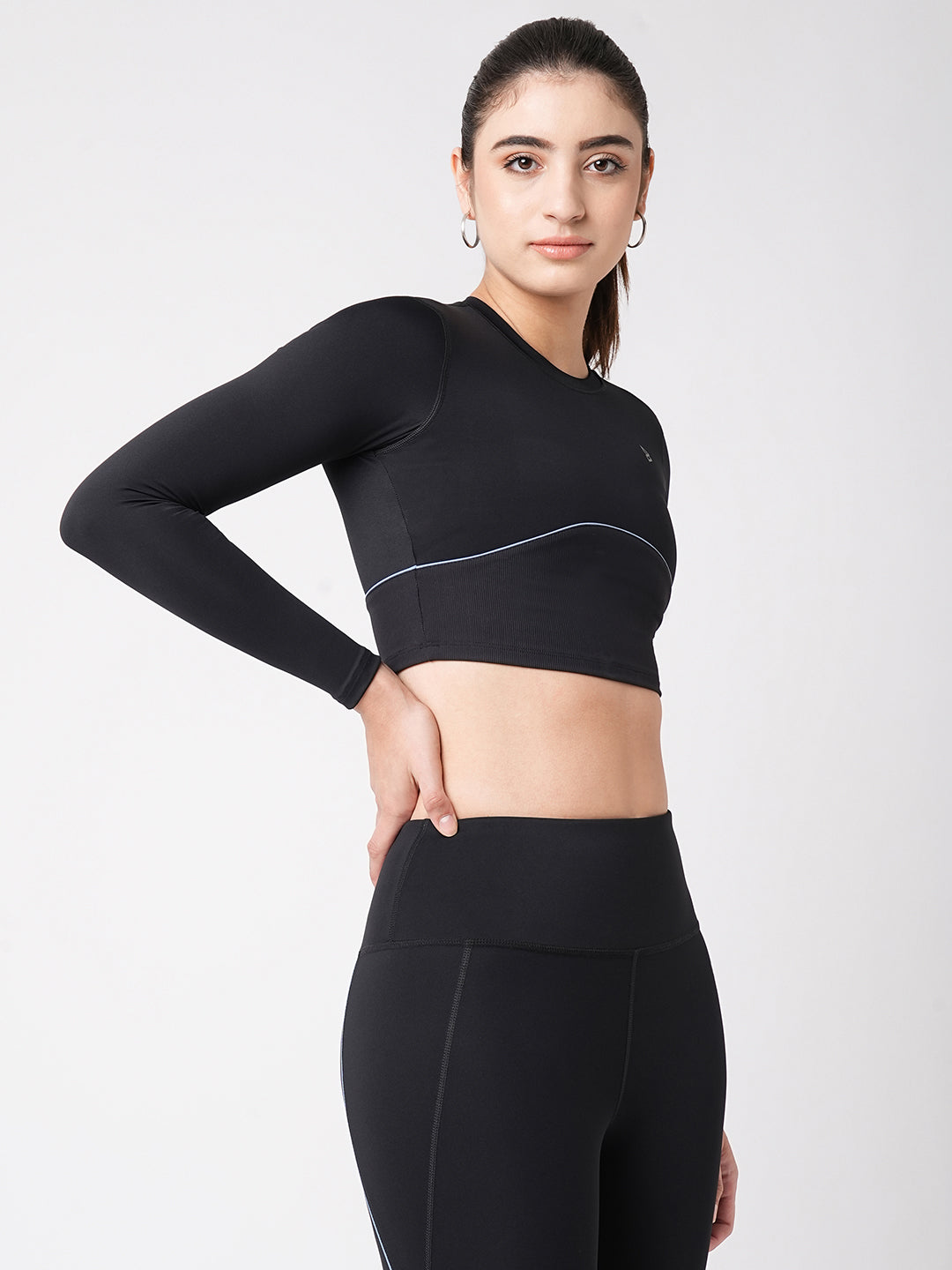 Black & Blue Endurance Crop Top BODD ACTIVE